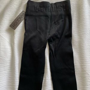 NEW: Vanquish Ribbed Black Seamless Leggings